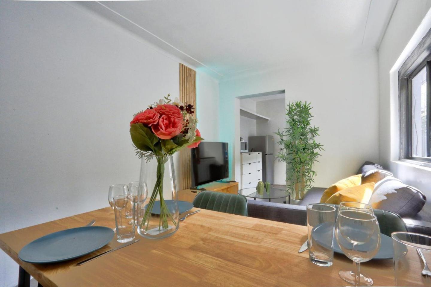 Ferienhaus Affordable 2 Bedroom House Surry Hills 2 E-bikes Included Sydney